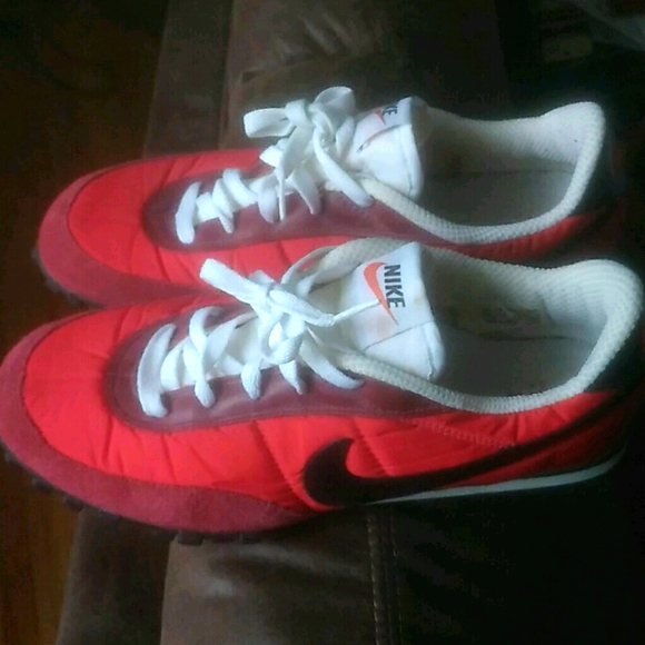 Nike Waffle Racer Red 8.5 - Picture 1 of 7